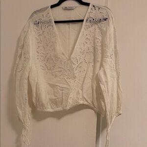 Zara Cream Lace V-Neck Blouse
